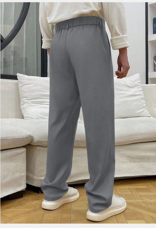 Men's Classic Grey Pleated Relaxed-Fit Trousers