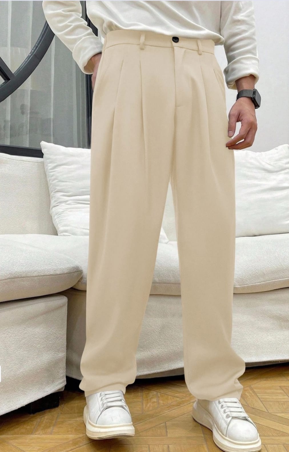 Men's Premium Beige Pleated Relaxed-Fit Trousers